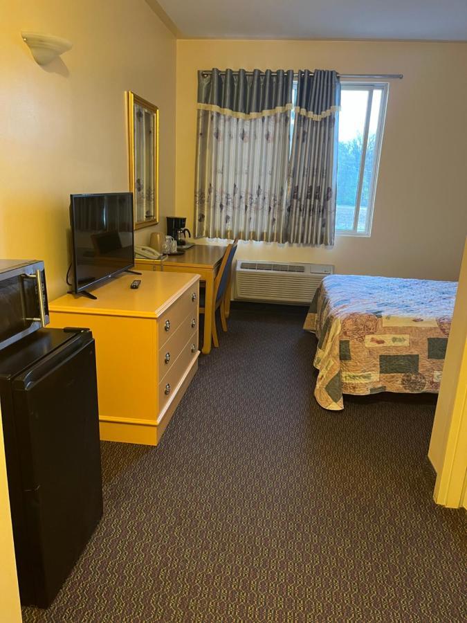 Fairview Inn Simcoe Zewnętrze zdjęcie